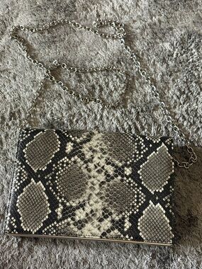 14th & Union Snake-Print Chain Crossbody in Black and Cream